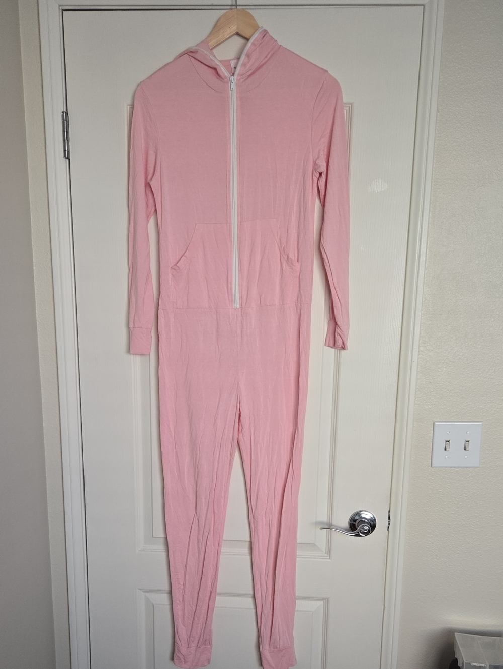 Women’s Pink Hooded Zip Romper Jumpsuit